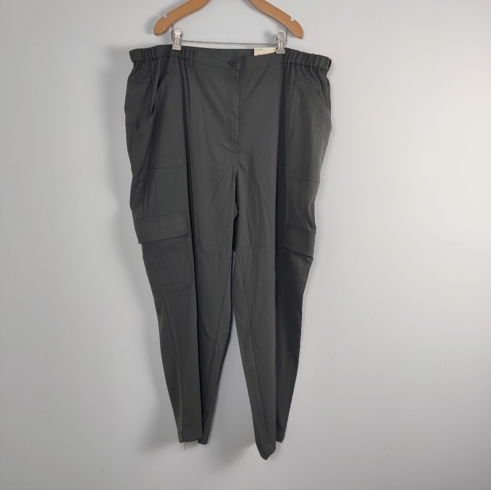 Women's Max Studio London Cargo Pants - Size 2X
